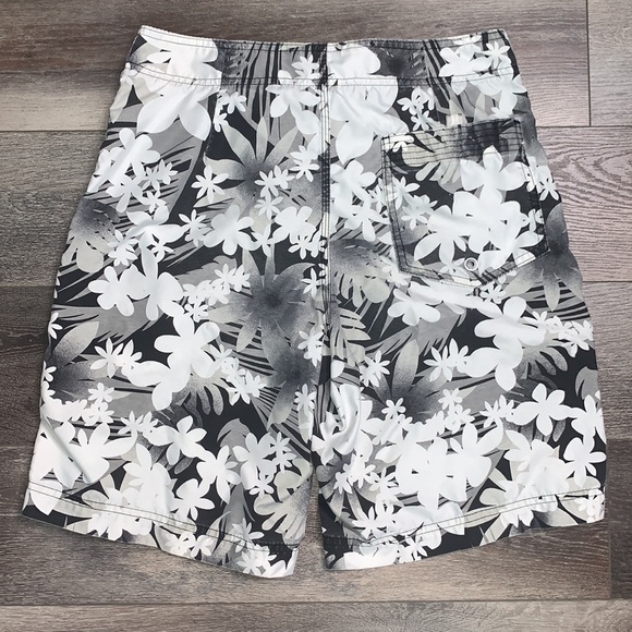 Hurley Swim Shorts Men’s size 31 - Picture 6 of 9